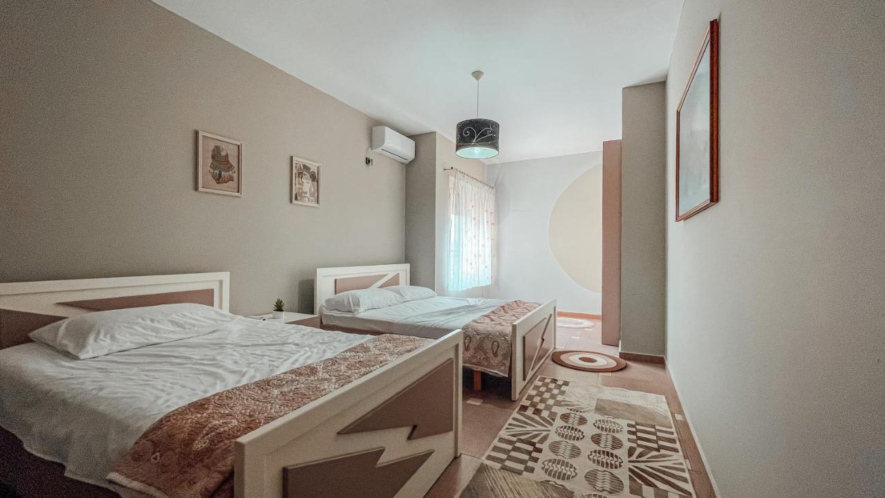 Rooftop Apartments Durres Bagian luar foto