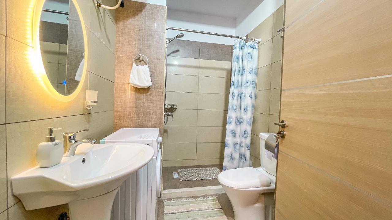 Rooftop Apartments Durres Bagian luar foto