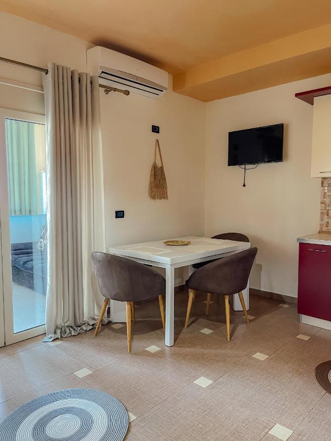 Rooftop Apartments Durres Bagian luar foto