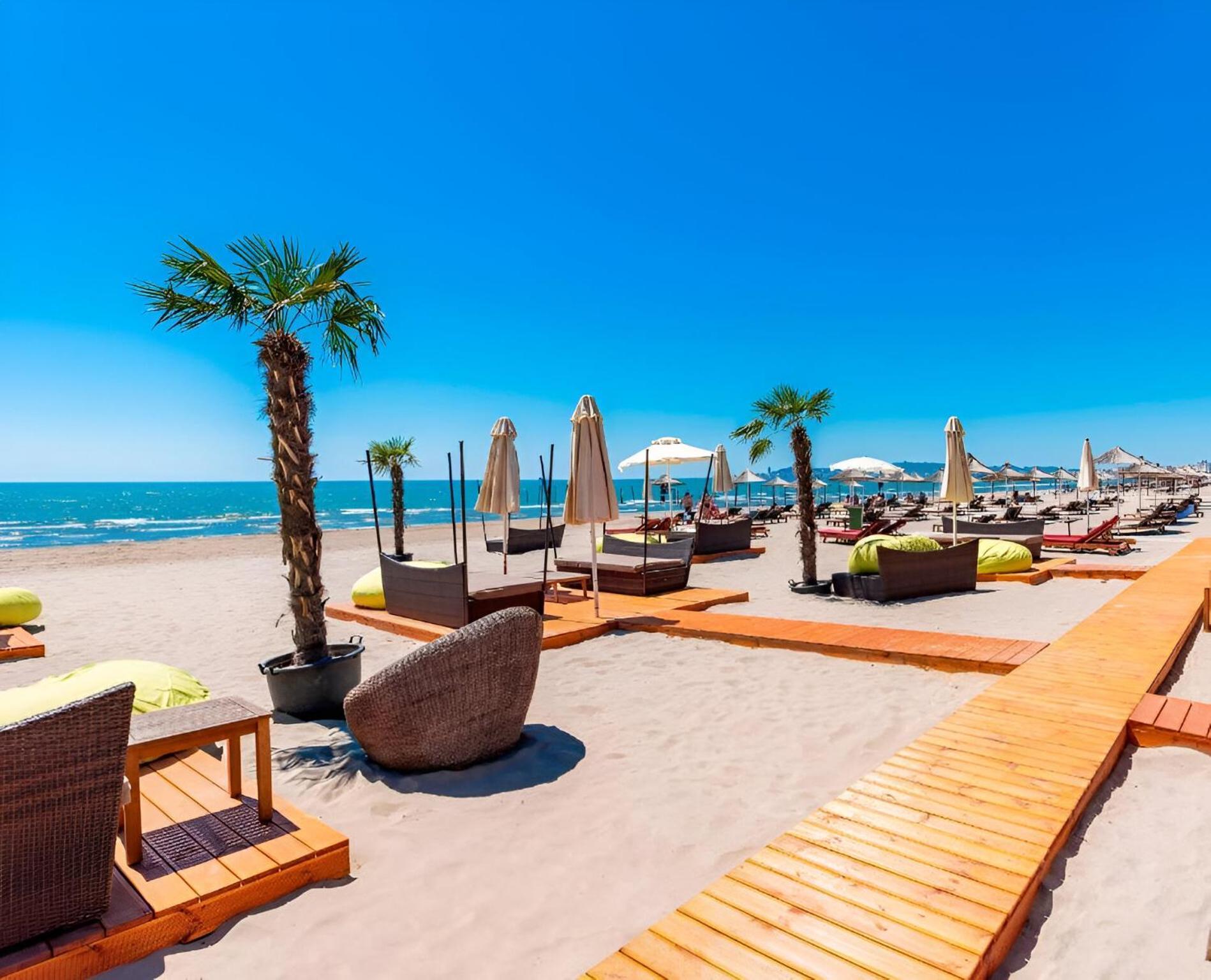 Rooftop Apartments Durres Bagian luar foto